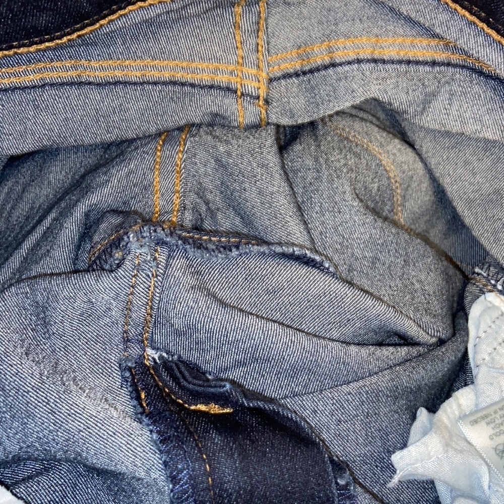 Free People Distressed Skinny Blue Denim Jeans. - Picture 7 of 9